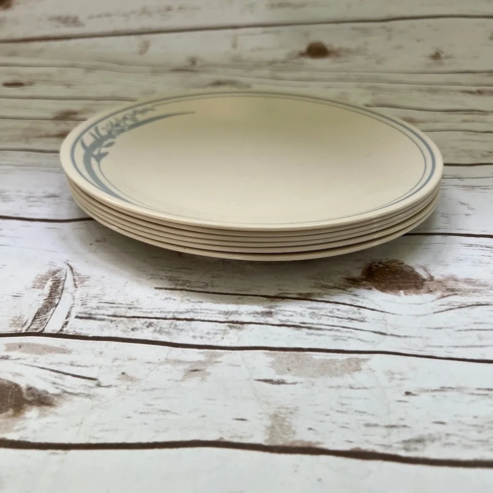Corelle Dinner Plates Cream Blue Country Cornflower Set of 4 10.25
